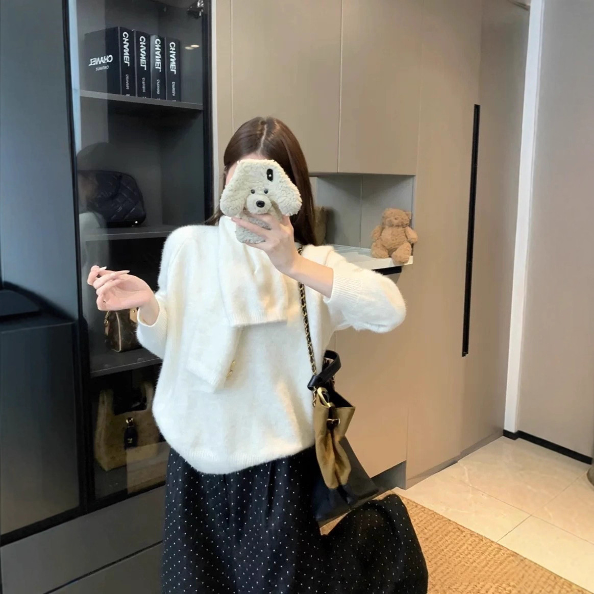 Dai Jiawen's new Korean-style round-neck versatile scarf, knitted sweater, loose long-sleeved top for women Specification image