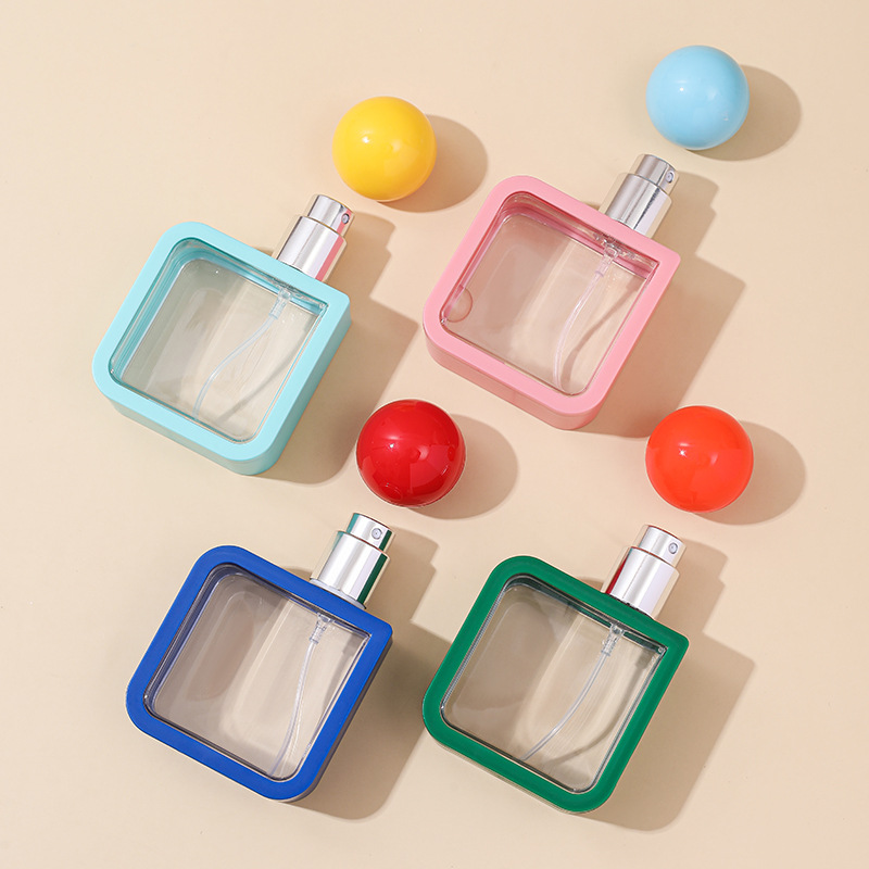Fanuo 40ml four-color perfume, portioned bottles, alcohol bottles, travel sets, plastic press disinfectant spray bottles in stock Application Scenario
