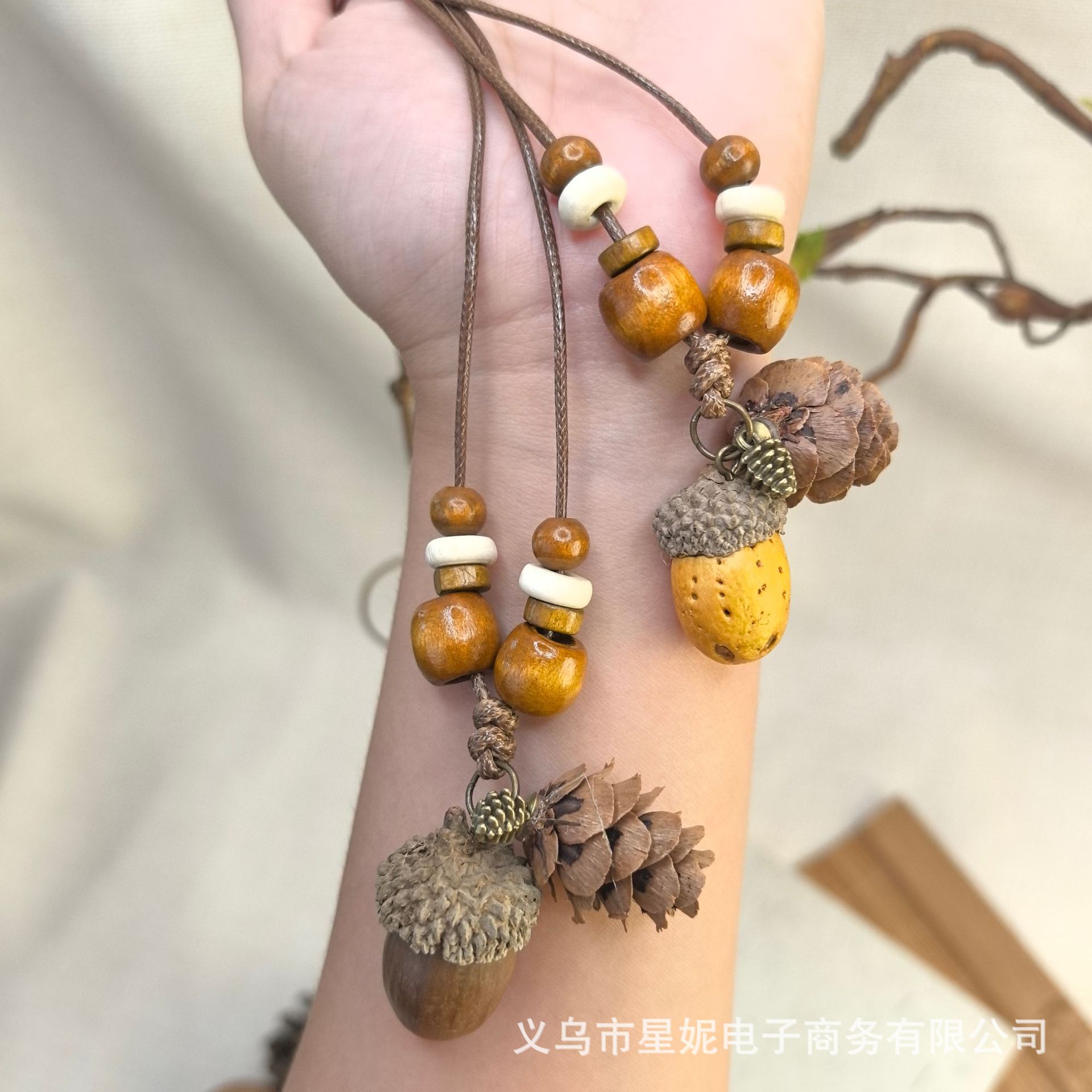 Natural wooden jewelry bracelet, crystal bracelet, bracelet, red string, sand gold bracelet. Fashionable, simple and versatile gift for women