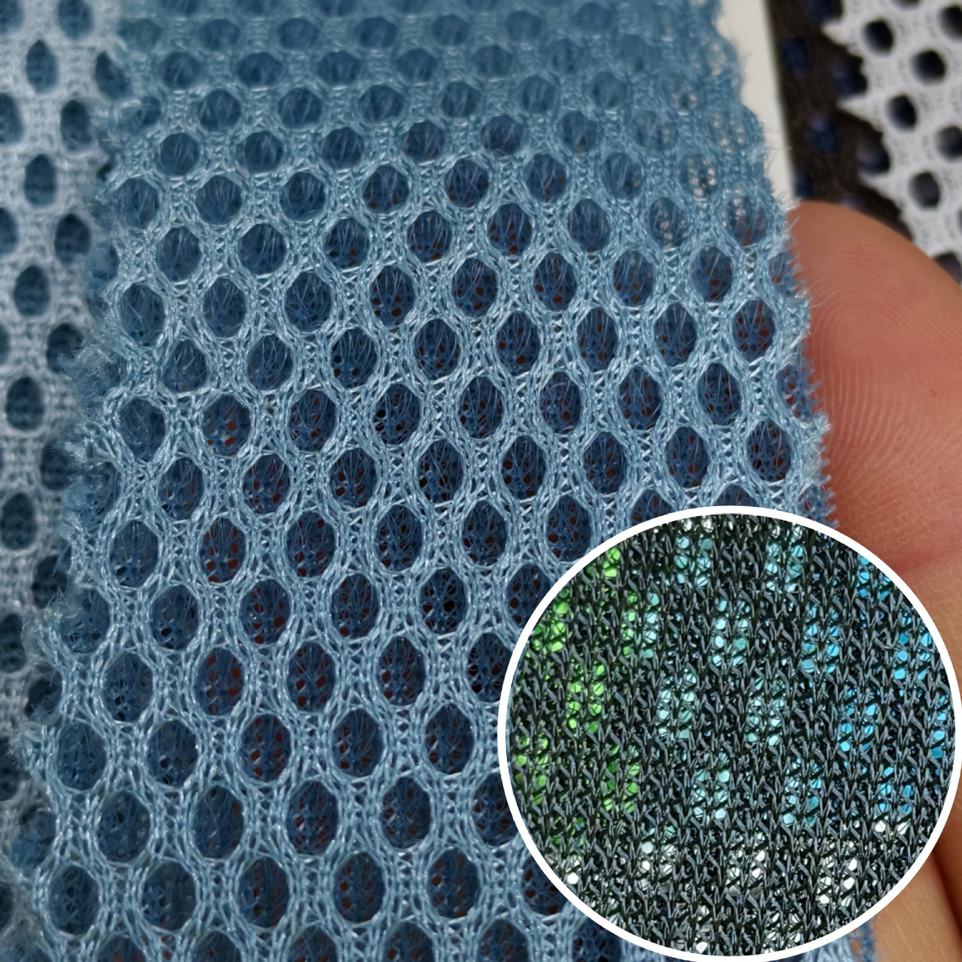 Double-soled thickened sandwich three-layer mesh fabric interlayer mesh sports shoes, clothing, luggage accessories mattress fabric mesh fabric Daye luggage material Application Scenario