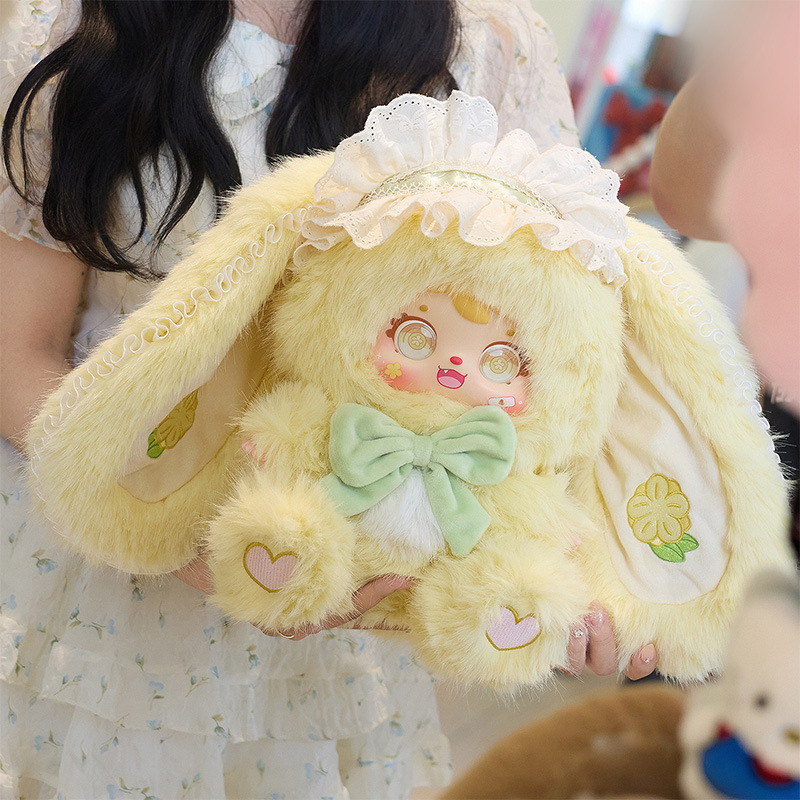 Three Little Furry Rabbits, 680-piece plush blind box collectible figurines, cute collectible pendants Application Scenario