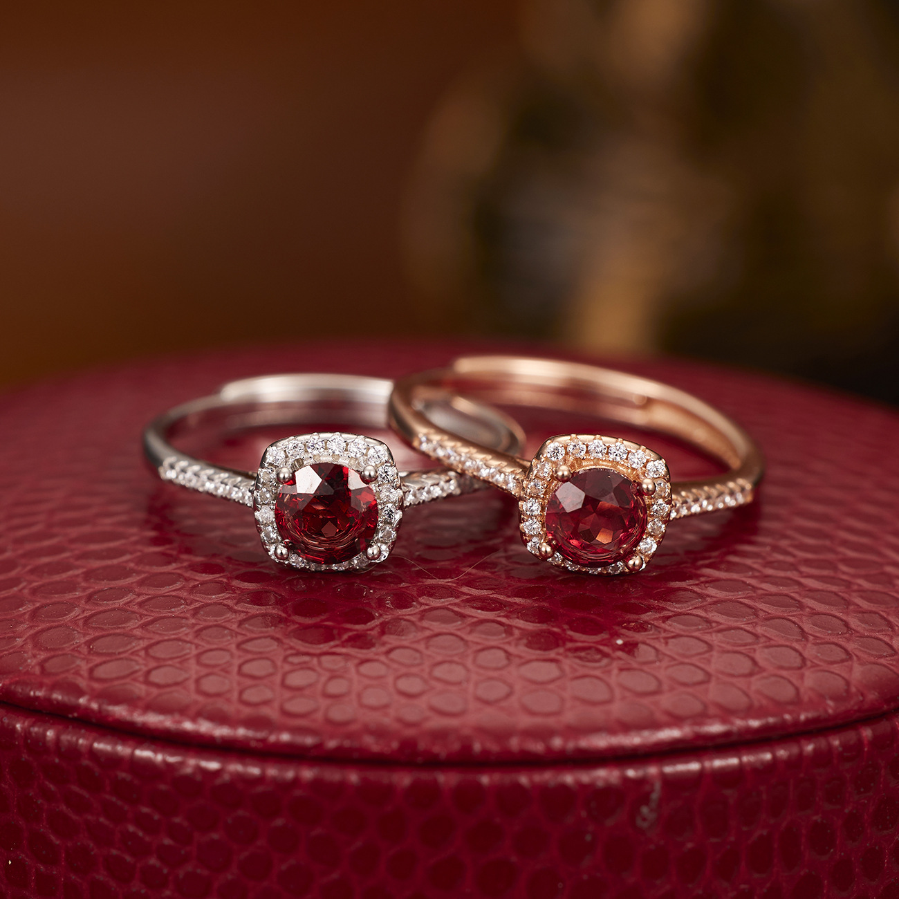 A one-carat garnet diamond ring, a small sugar cube for women, is a bestseller on Xiaohongshu details Picture