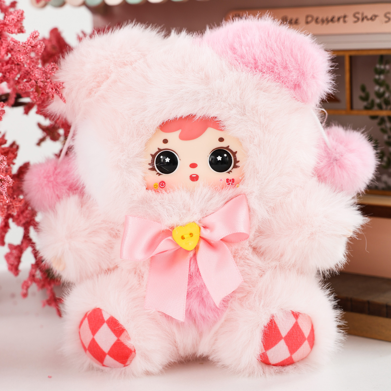 "Teenage Heart Three Little MAO Good Times Plush Blind Box Home Bedroom Decoration Item, Girls' schoolbag Pendant, doll. Application Scenario