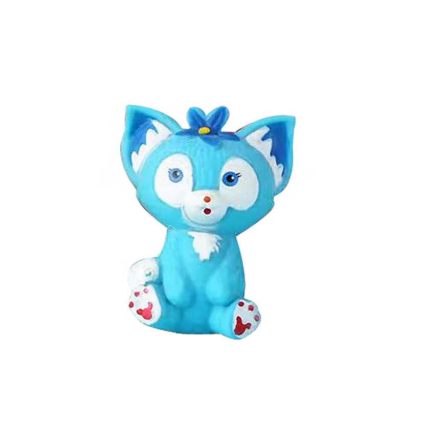 泡泡玛特/土豆娃娃/kitty/哭哭马/泡泡玛特手办白底实物图