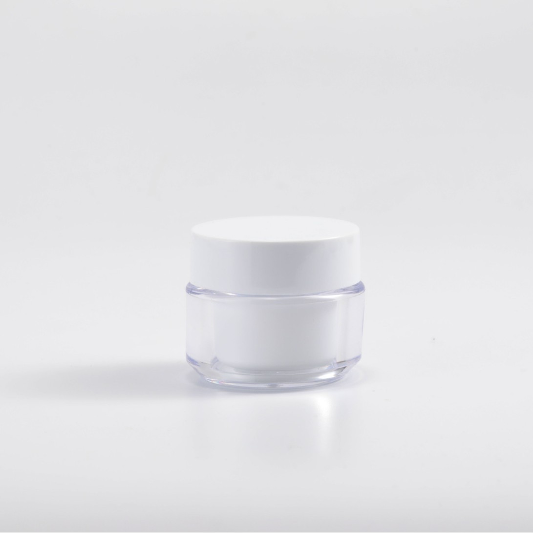 日化用品洗衣液/面霜瓶/塑料瓶白底实物图