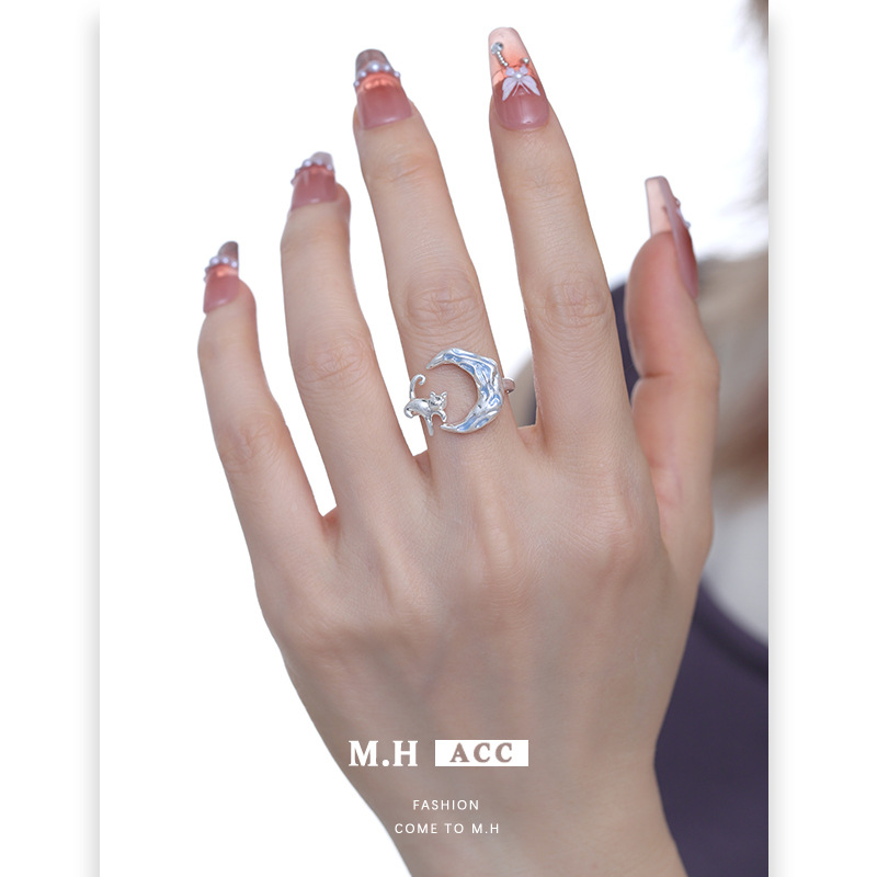 Moonlit Night Star Cat Ring Women's niche design, versatile for commuting, high-end index finger ring, sweet and cool original personality ring Specification image