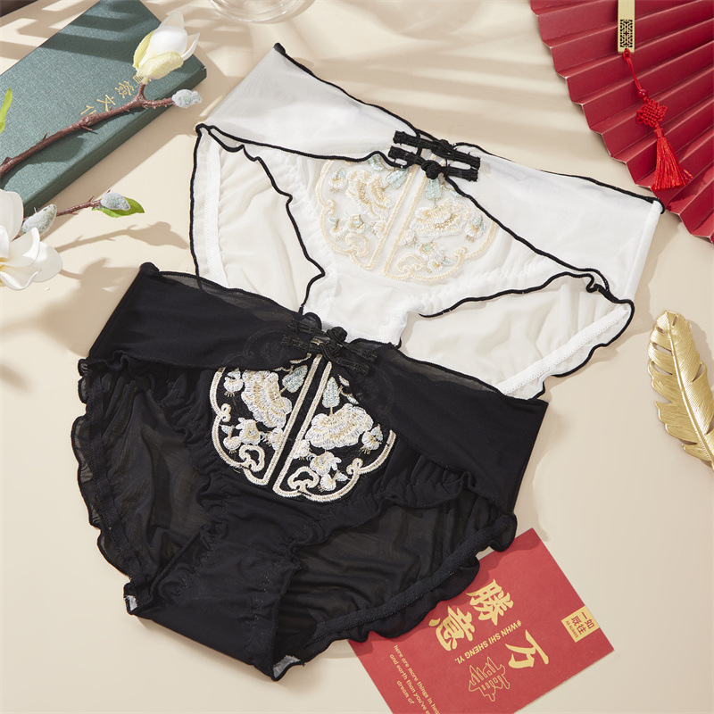 Trendy Chinese-style women's sexy and comfortable underwear, delicate mesh fabric, elegant and fashionable one-button mid-waist underwear for women 7619