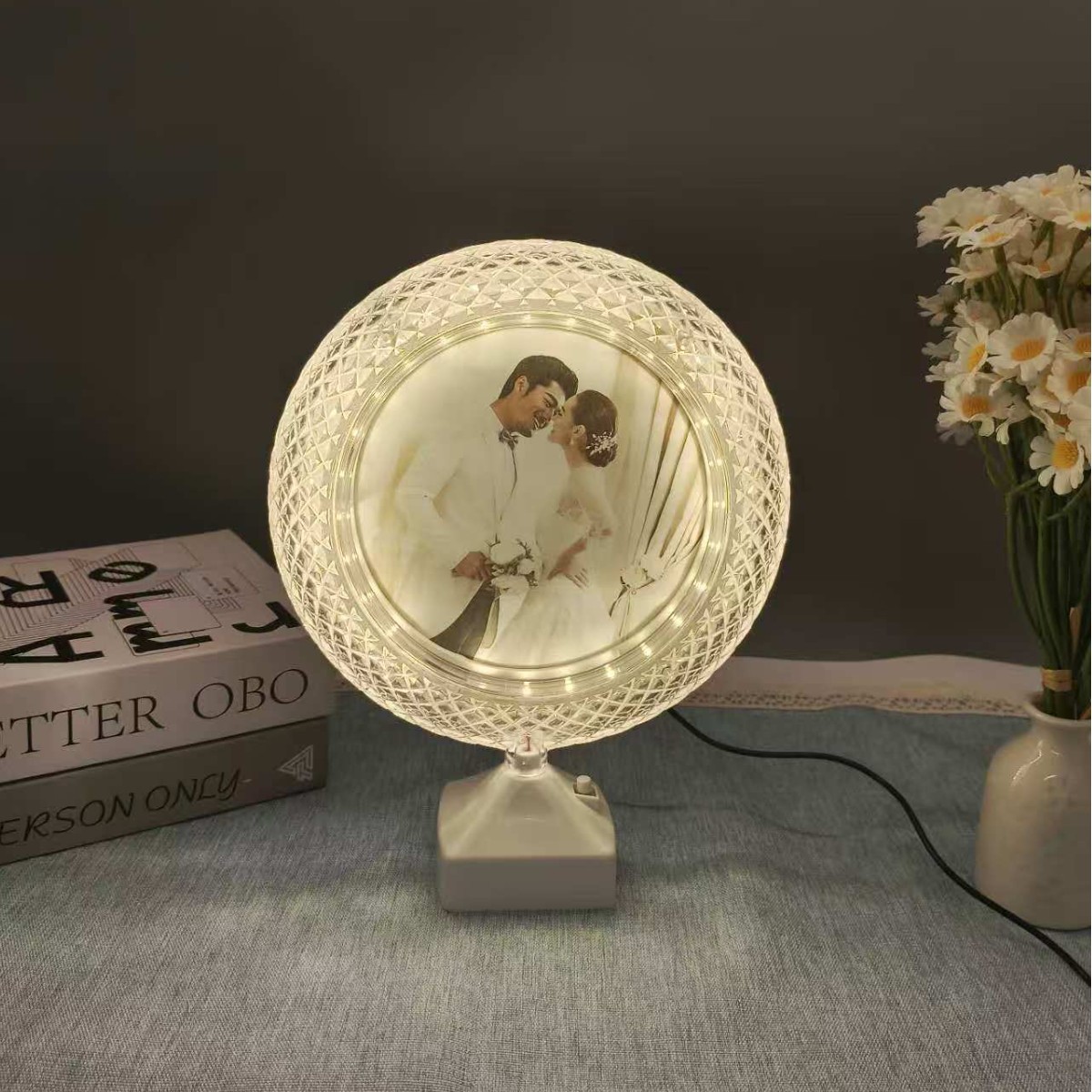 LED相框灯发光相框暖色氛围感台灯相框ins风发光照片摆件外贸跨境