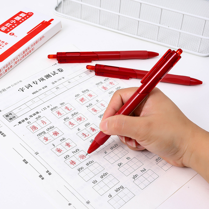 The teacher corrects mistakes with the little red pen. The red pen dries quickly and smoothly. Students correct their homework. Press the red gel pen on the ST head Specification drawing
