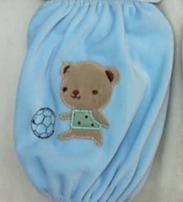 Baby Cuff Autumn And Winter Cute Cartoon Children Bear Sleeve Sleeve For Boys And Girls Anti-Fouling Sleeve Plush Baby Cuff details Picture