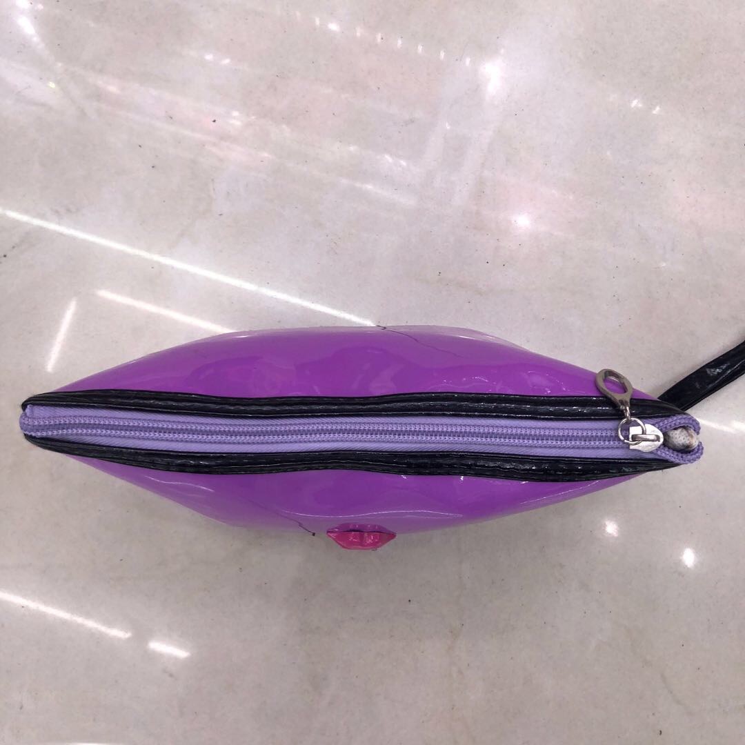 嘴唇化妆包韩版防水洗漱包糖果色弧形收纳包手拿手机细节图