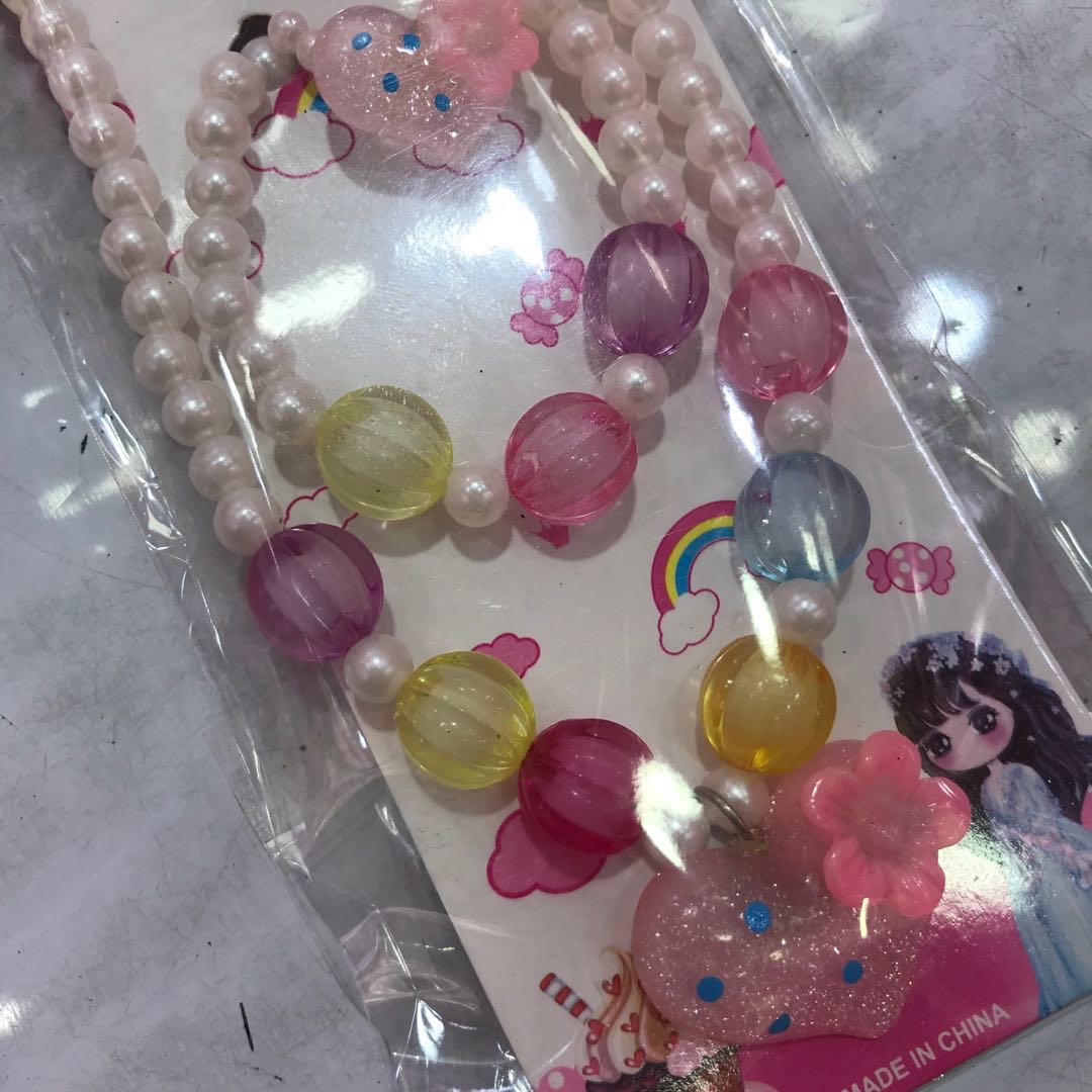 Children's necklace and bracelet, two-piece jewelry set for girls and princesses, cute baby and girl accessories, warm and cozy details Picture