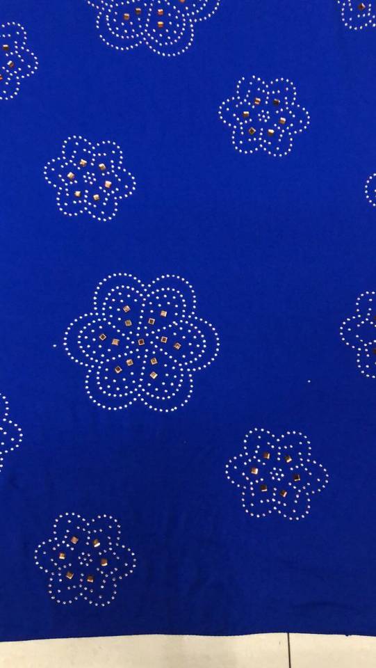 Muslim classic style headscarf, rhinestone long scarf, polyester fabric scarf Specification image