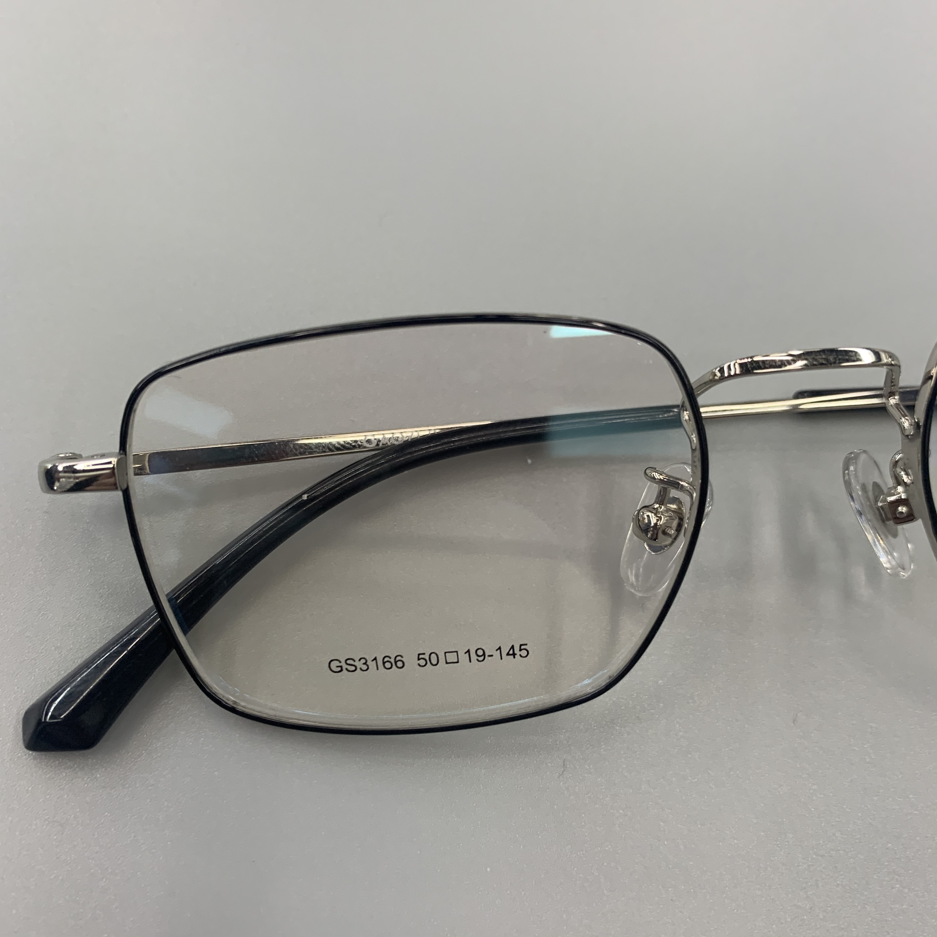 眼镜框/眼镜产品图