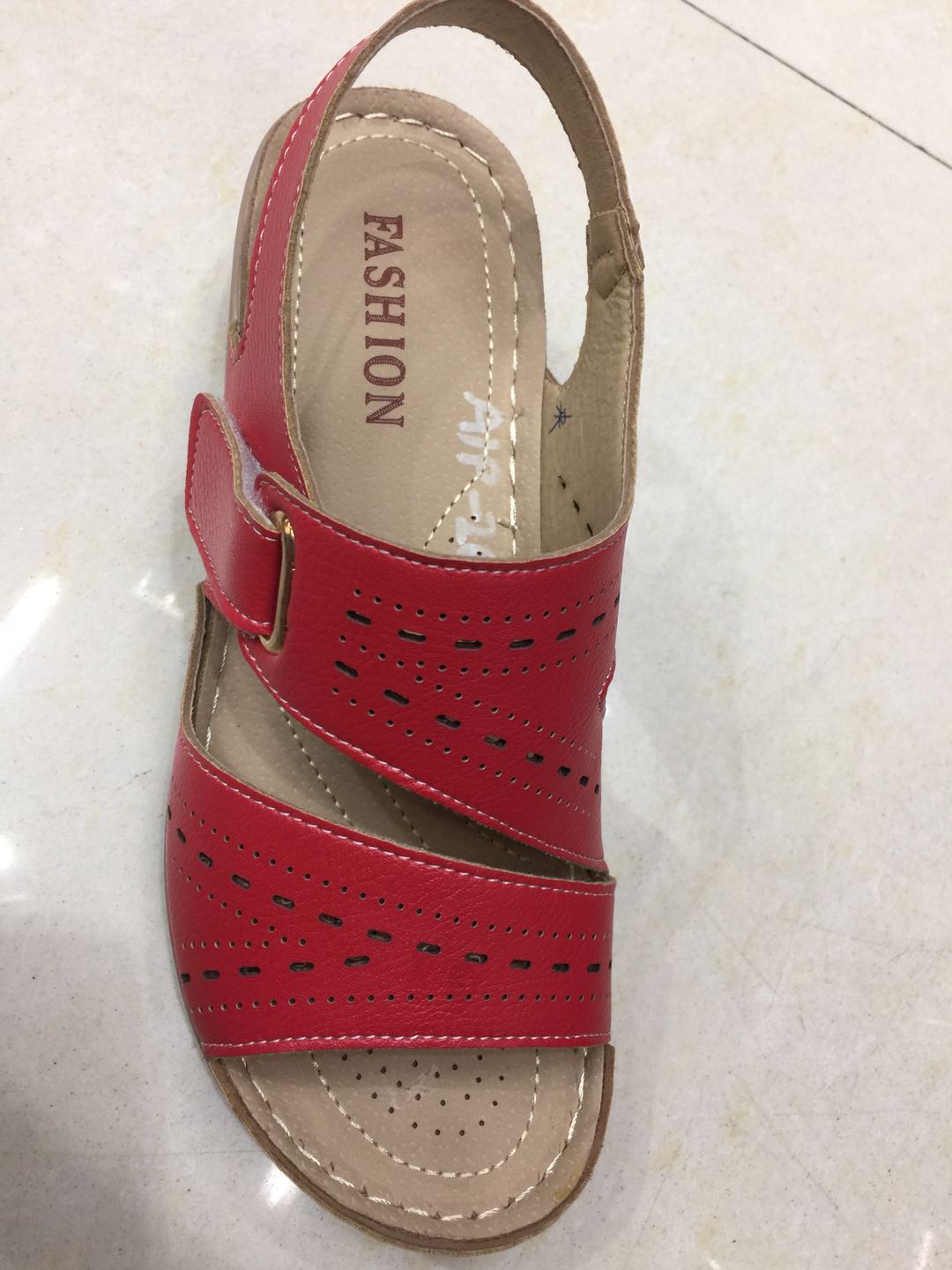 春夏新品撞色蝴蝶结厚底休闲运动凉拖鞋产品图