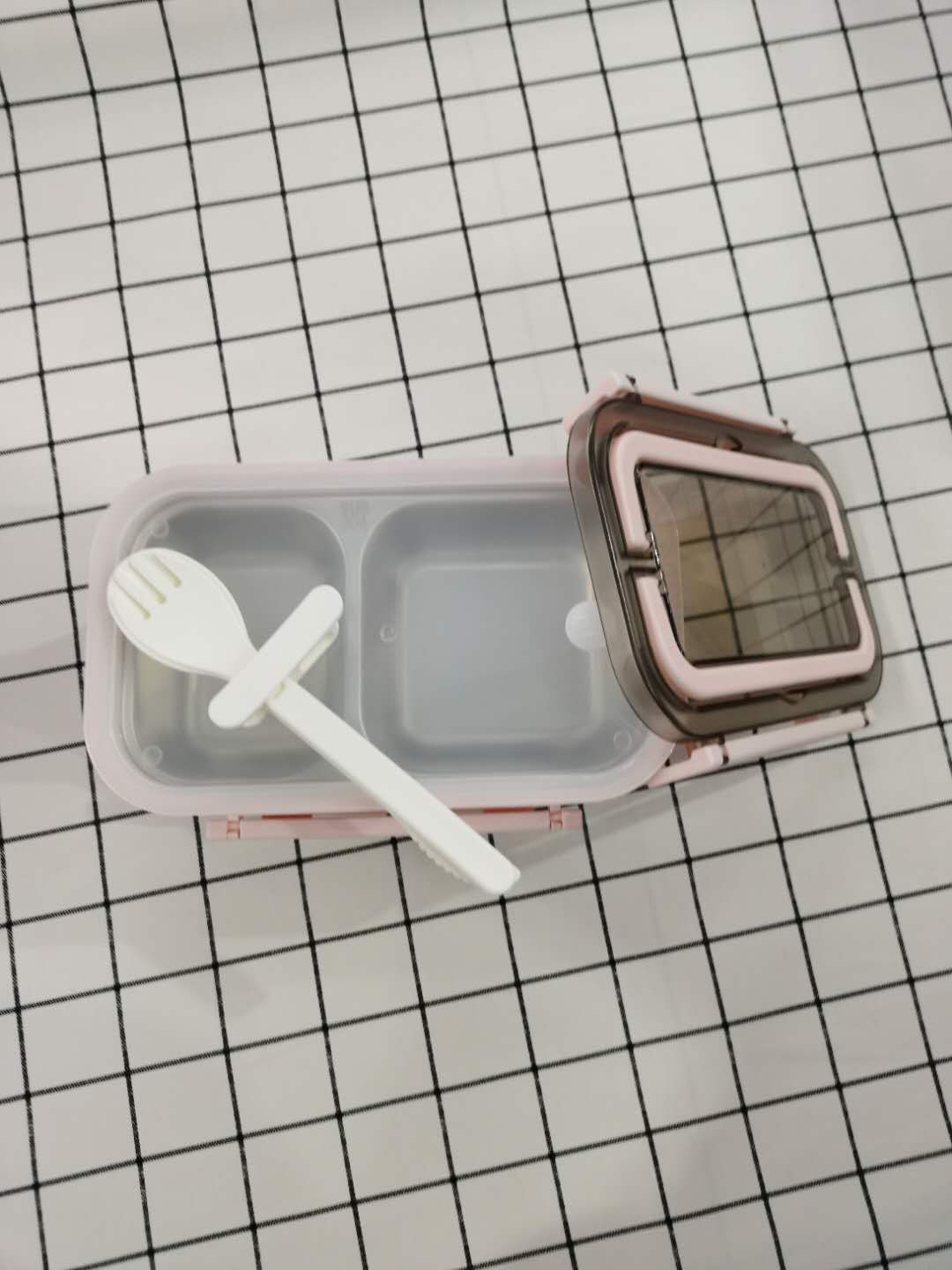 Yiwu quality stainless steel lunch box with water filling, heating and heat preservation, portable for office workers and students, separated type Specification image
