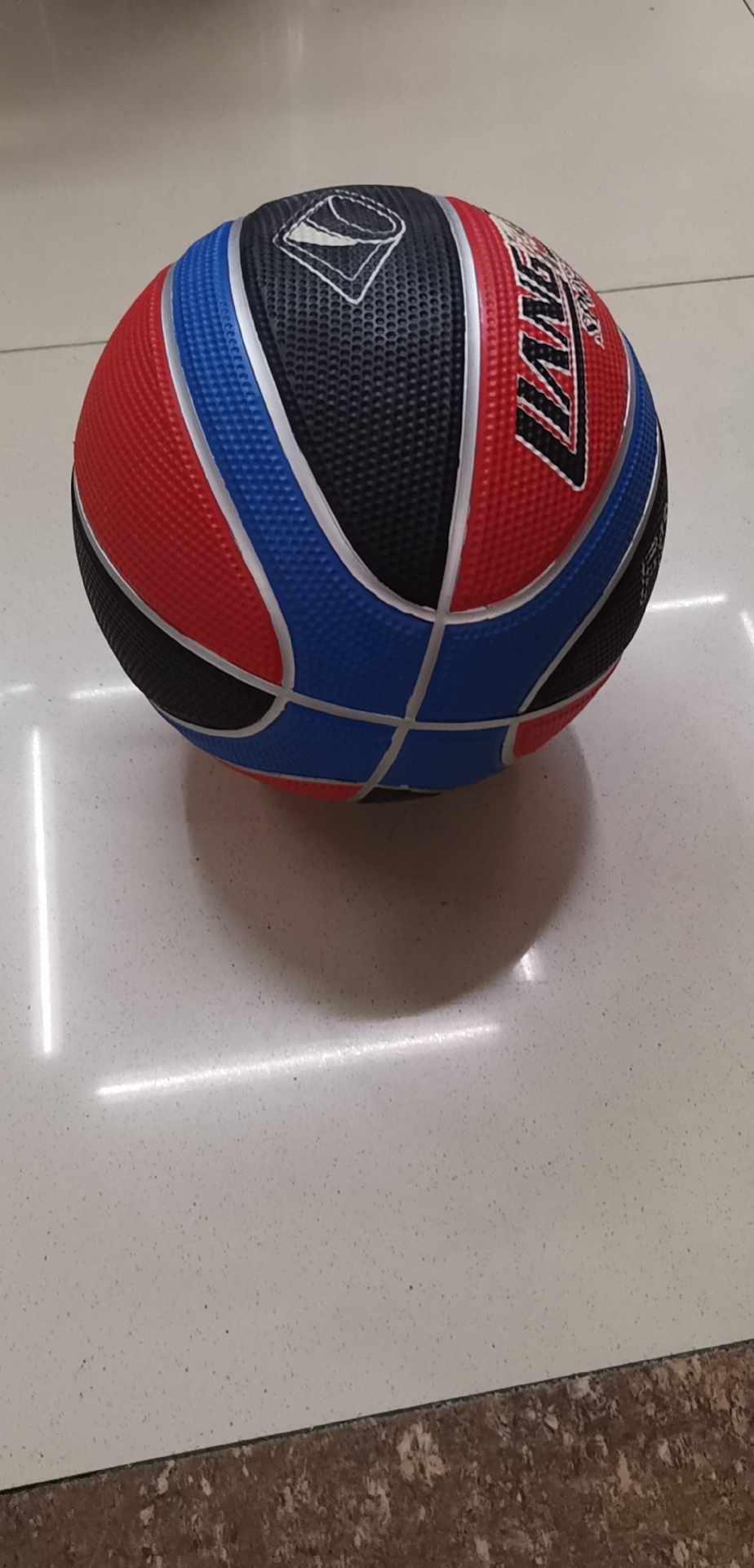 7号高尔夫篮球室外耐磨小学生训练幼儿园专用篮球细节图