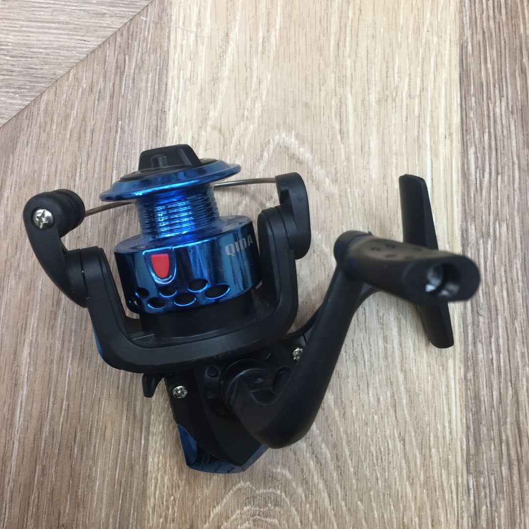 鱼线轮纺车轮海竿轮路亚鱼轮水滴轮200型渔轮冰钓渔线轮图