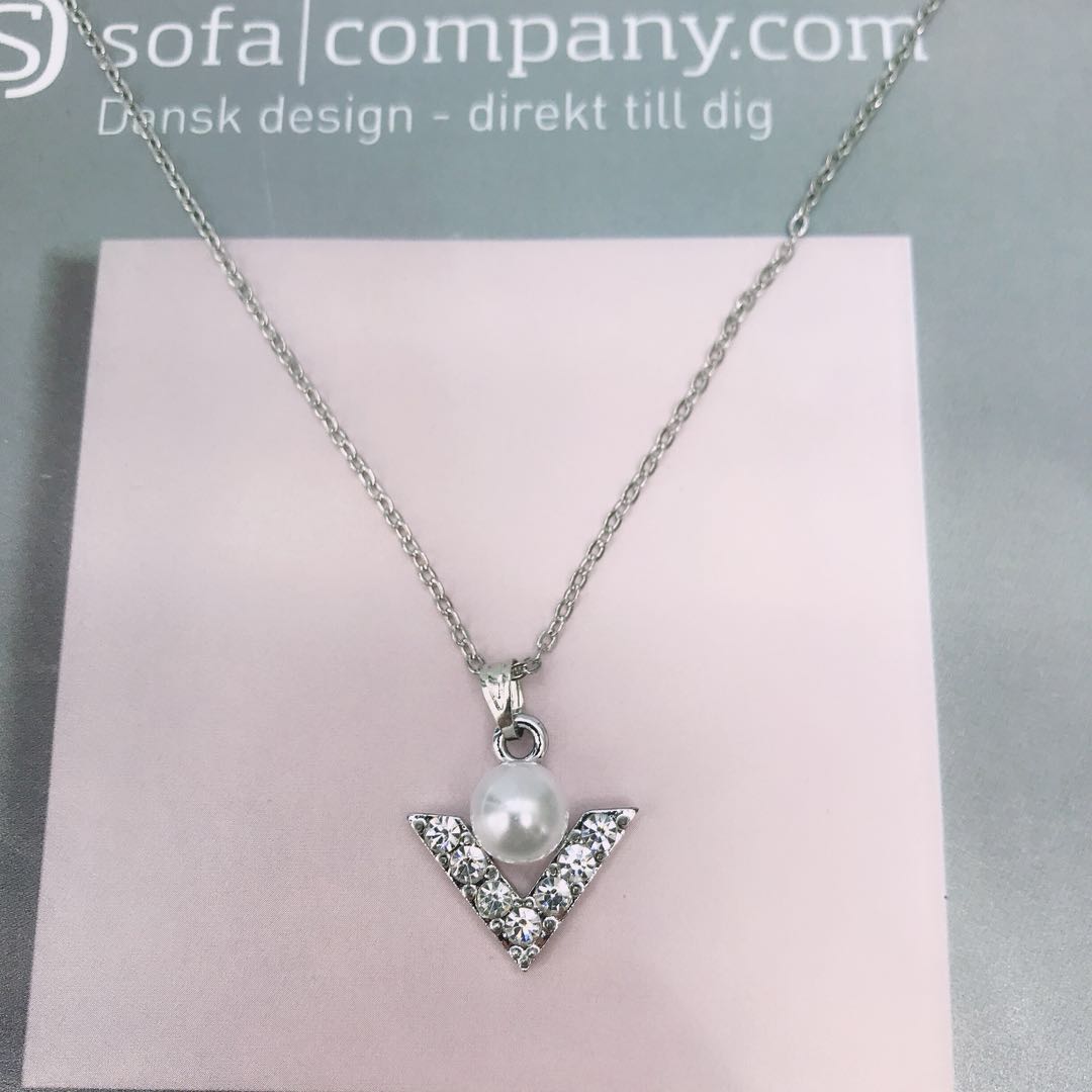 气质百搭珍珠微镶ins项链女韩版简约短款锁骨链产品图