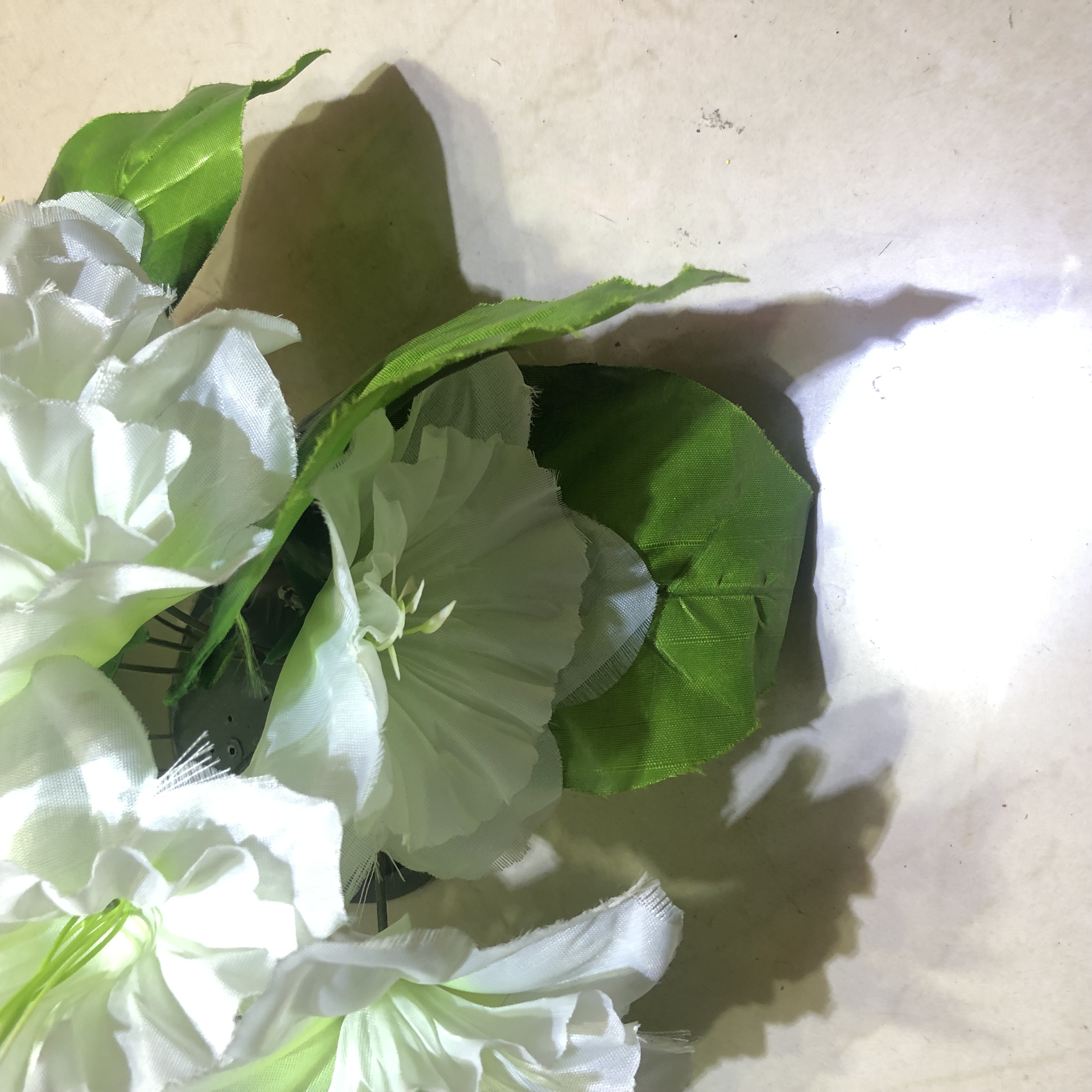 PU artificial flower set decorative items, indoor dining table, artificial narcissus dried flower potted plants, living room home coffee table decoration Specification image