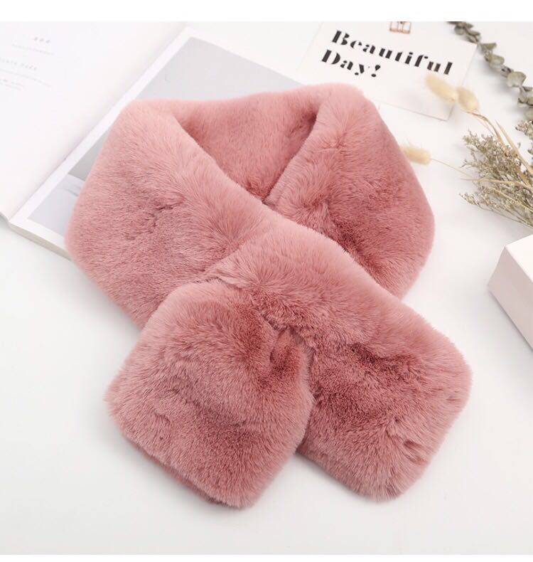 Women's Fashion Trend Casual Thickened Warm Imitation Fur Bib