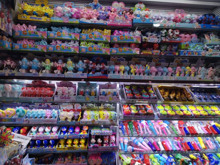 Guangdong Haosheng Plastic Craft Toy Factory describe pic - 2