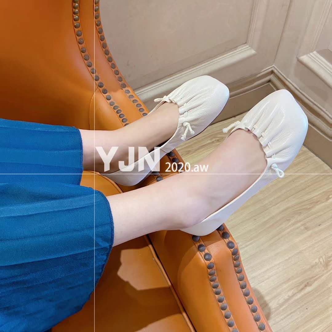 20-201 European Products 2020 New Guangzhou Women's Leather Small Shoes