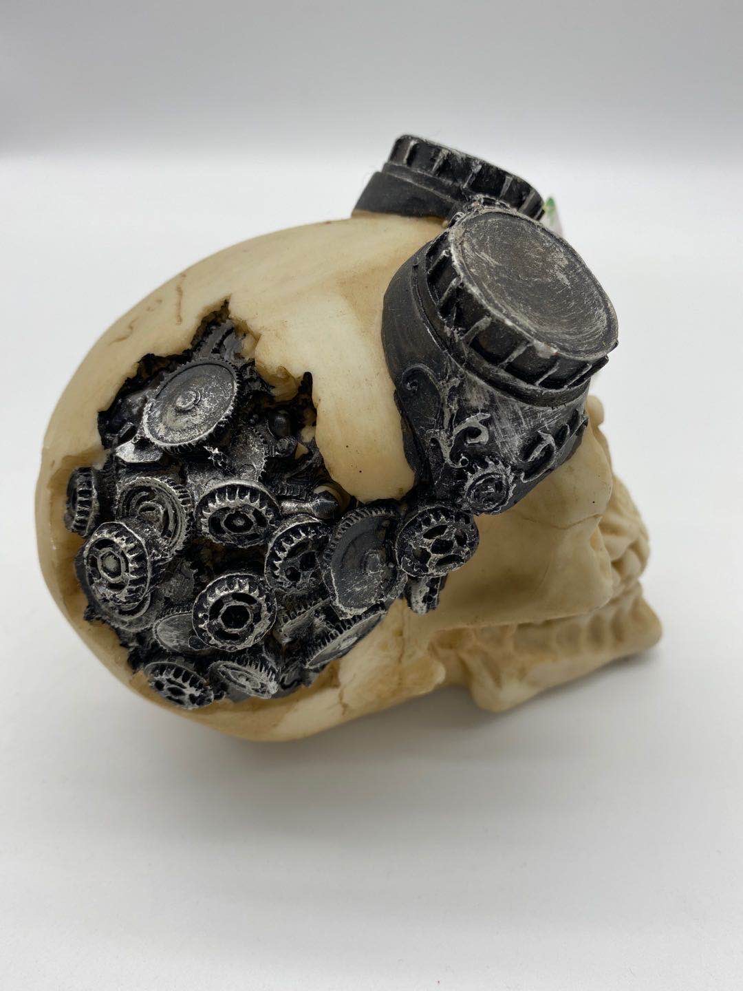 Cute kid aquarium products, mechanical skull fish tank ornaments details Picture