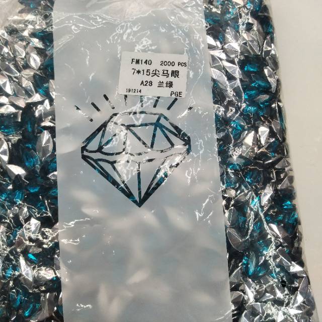 Geometric heart-shaped diamond-shaped resin box, packaging clothing accessories, Jindehai jewelry accessories Q54741 Specification image