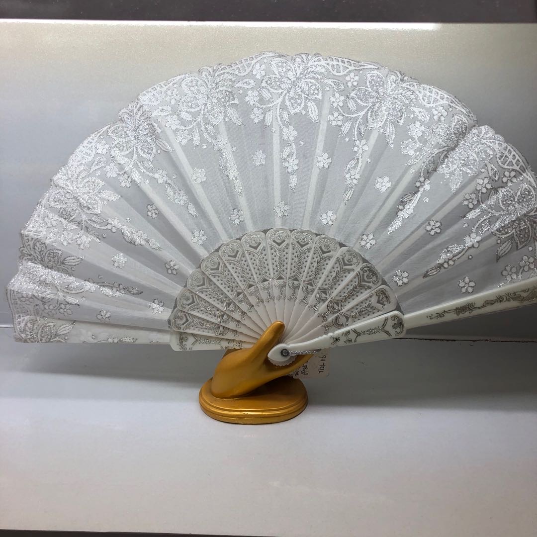 White cloth fan craft fan dance fan home decoration furnishing gifts props