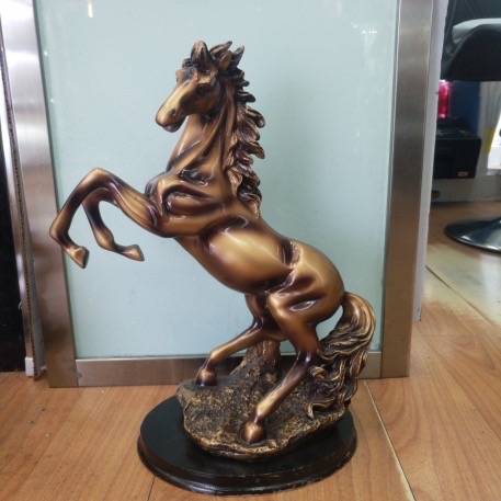 厂家新款复古家居摆件工艺品高端礼品：802工艺品摆件树脂