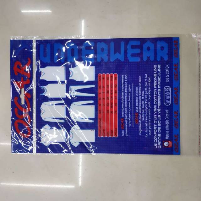 The outer packaging film of the environmentally friendly low-pressure cotton plastic bag and transparent heat shrink bag is moisture-proof and dust-proof