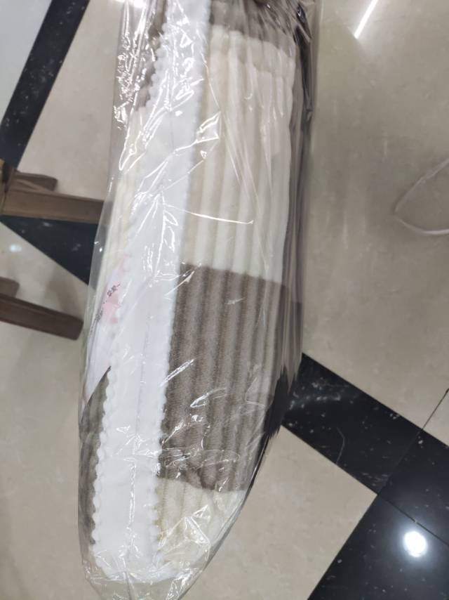 2020 New Factory Direct Sales Wholesale Retail Flannel Outsourcing Pillow Specification drawing