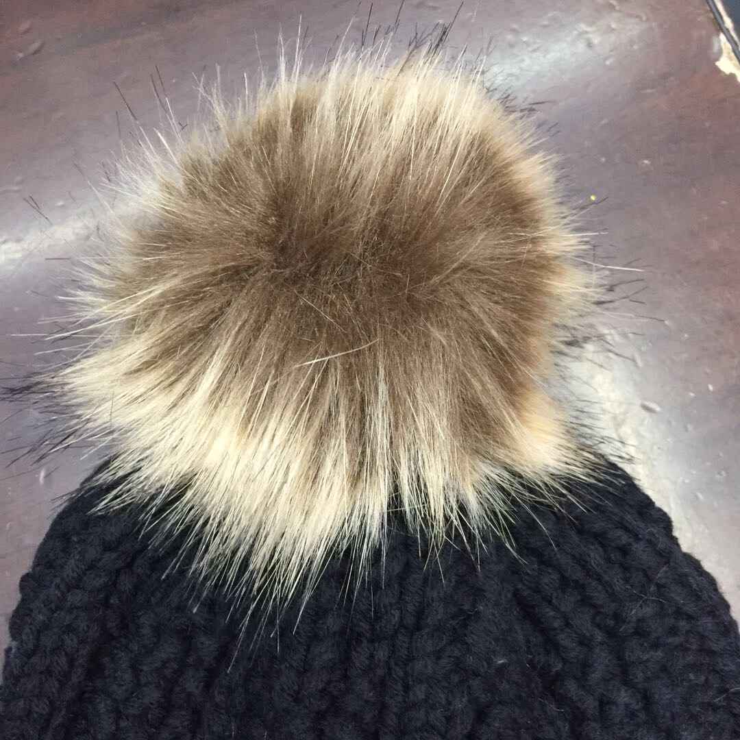 Autumn And Winter New Hairball Wool Hat Ladies Winter Outdoor Warm Trend Hat Plus Cashmere Korean Knit Hat Specification drawing
