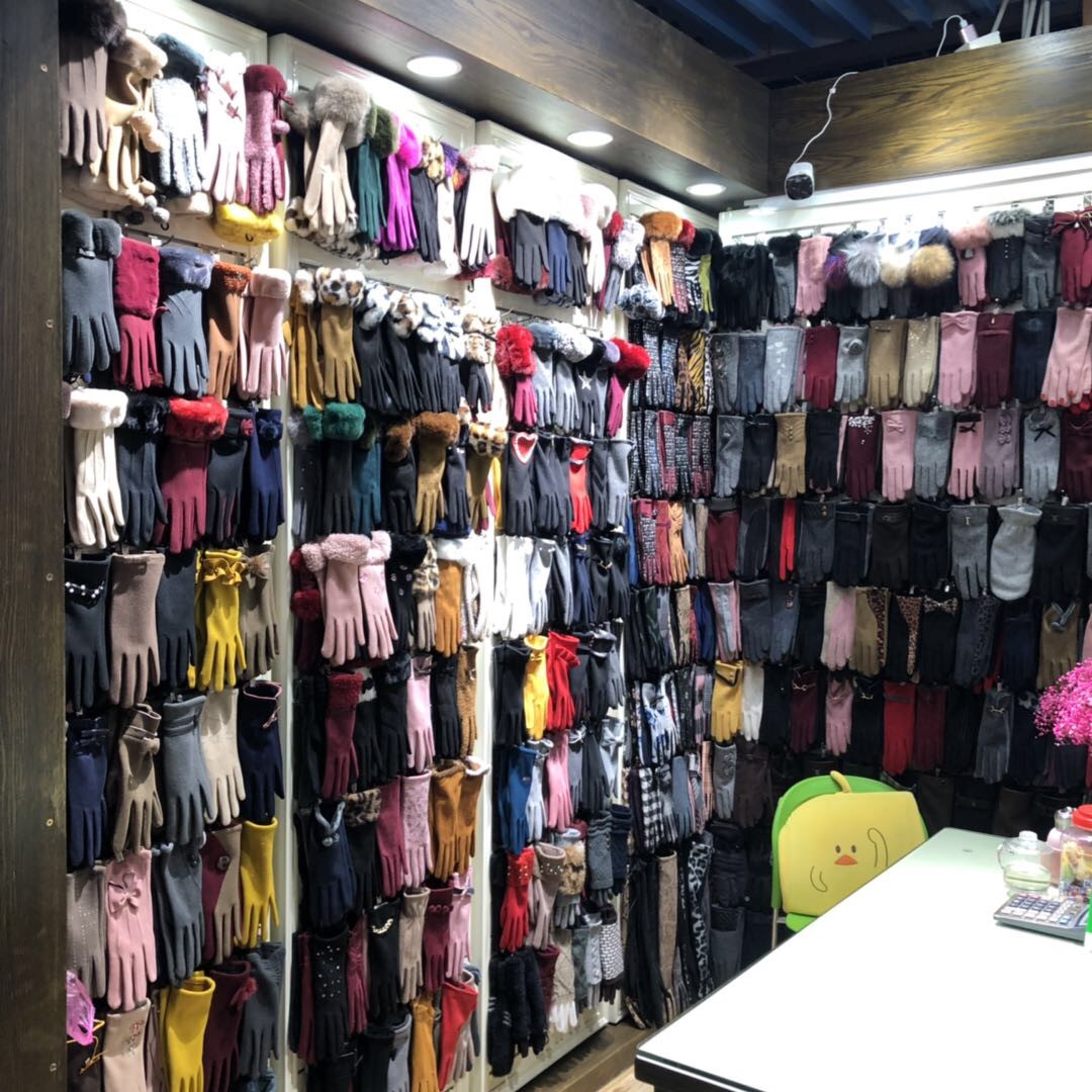 Yiwu jing warm fábrica de piezas de cuero describe pic - 1