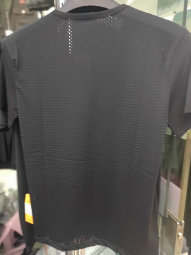 2020 new summer dark green camouflage short-sleeved T-shirt details Picture