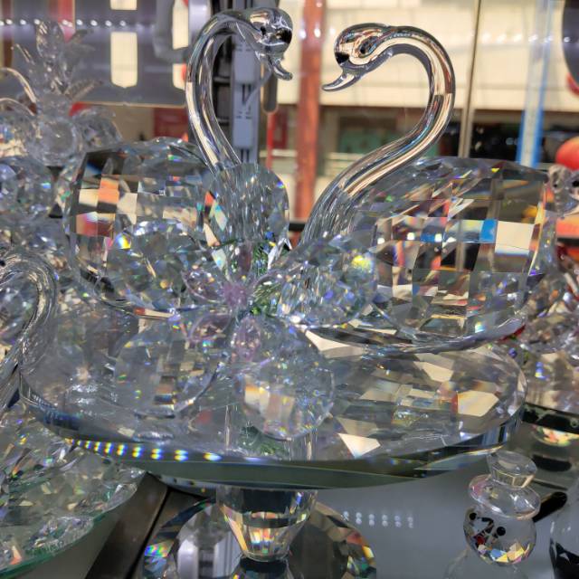 Glass crystal Swan art set thumbnail