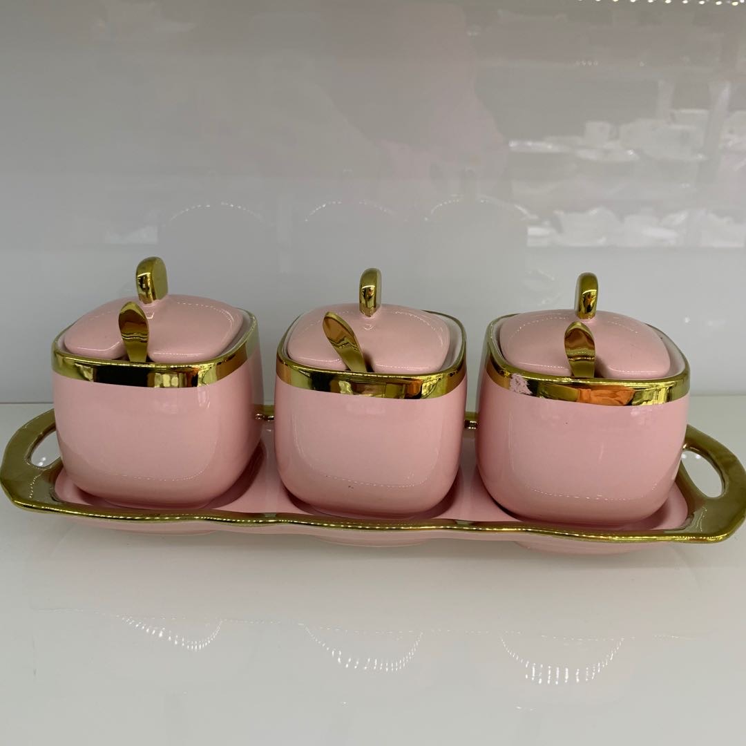 Nordic light luxury girl pink department gold edge bright glazed ceramic seasoning tank sugar tank salt tank seasoning tank combination thumbnail