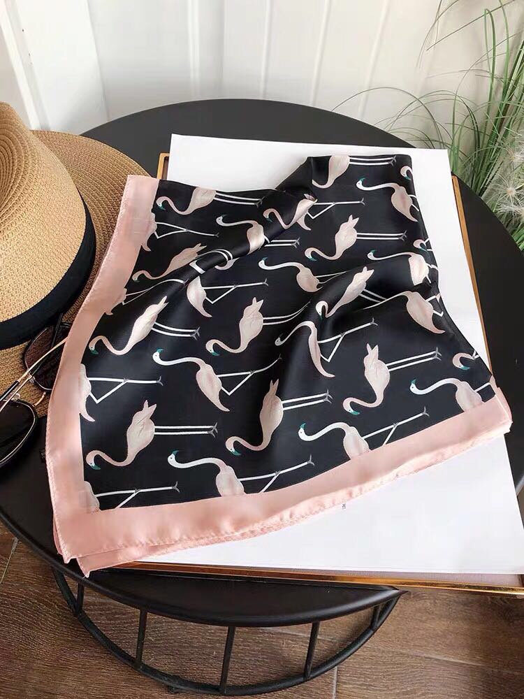 Autumn Style Fashion Square Scarf South Korean Small Scarf Everything Decorative Small Scarf Thin Black Small Neck Specification drawing