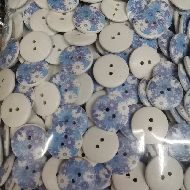 两眼马氏贝钮扣衬衫针织衫马司贝纽扣