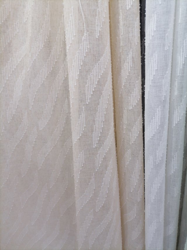 Jacquard yarn and curtain fabric in solid color, simple style living room, custom heat insulation and sunshade rental bedroom details Picture