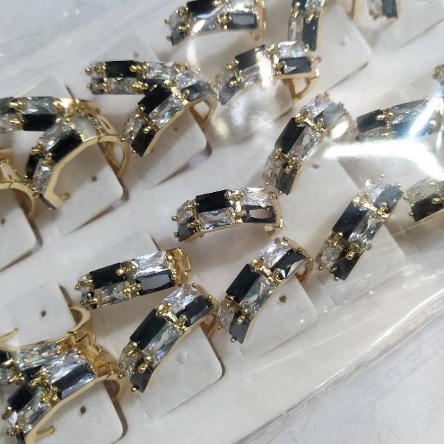 Japan and South Korea hot crystal glass alloy copper plated ladies ring ornaments thumbnail