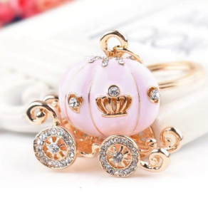 Xinwen Accessories: Korean version cute new pumpkin car keychain pendant, women's fashion hollowed-out hanging accessory, bag, small water diamond accessory
