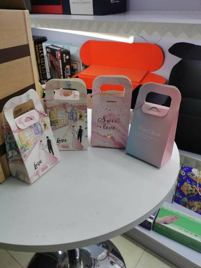 Exquisite and high-end wedding candy packaging gift box details Picture