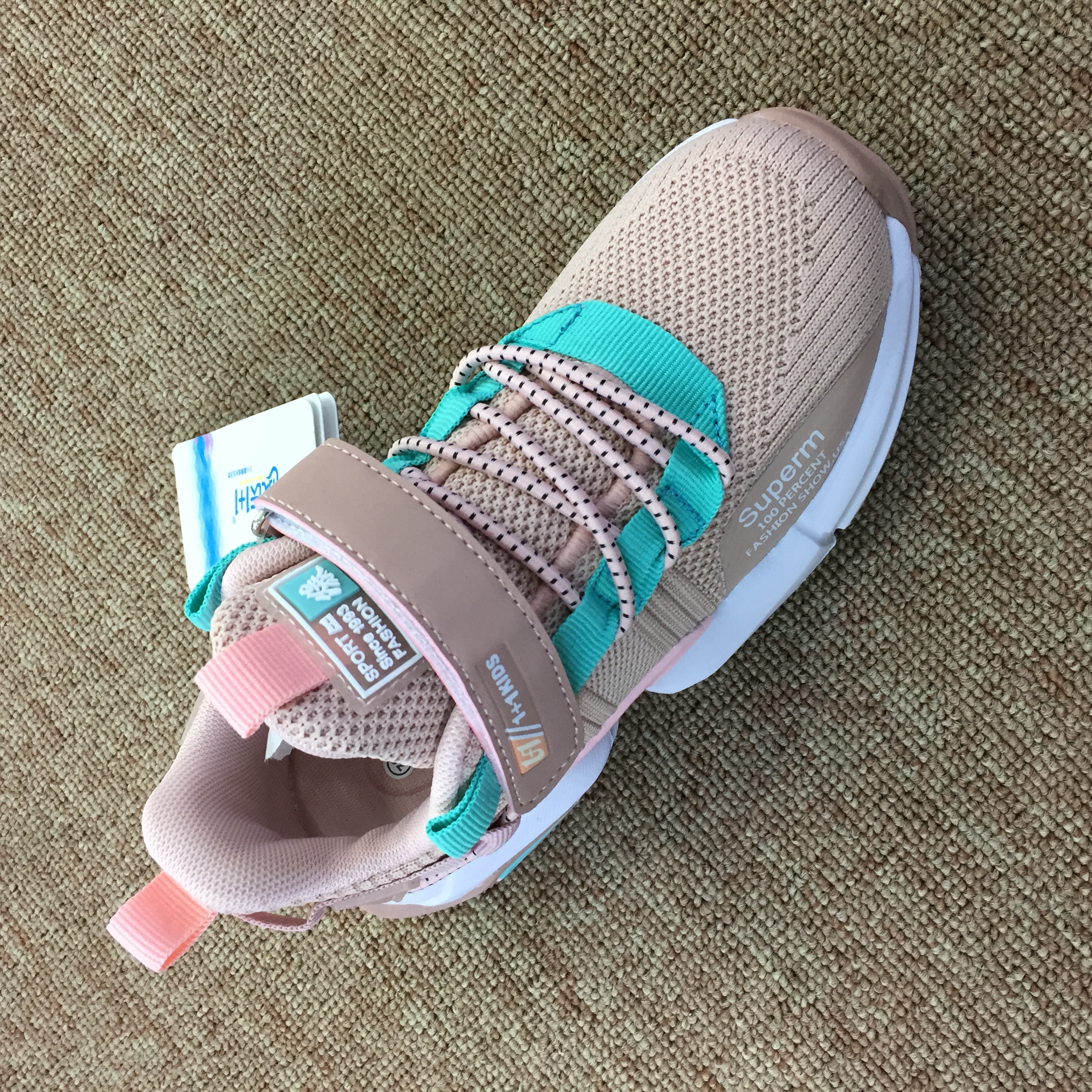 2020 hot style sports shoes spring new canvas shoes travel shoes leisure shoes running shoes are versatile and breathable thumbnail