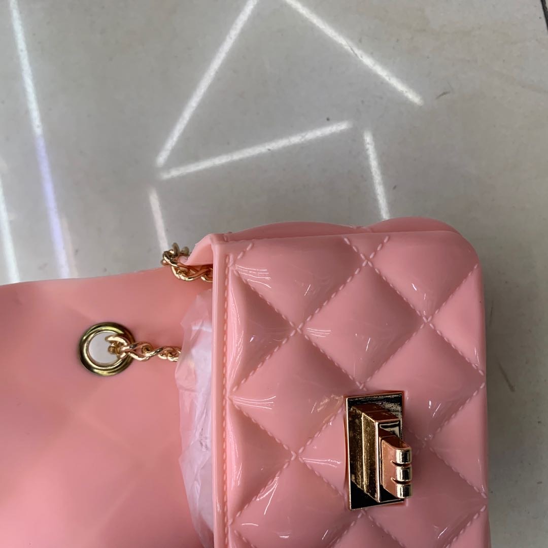 Summer Flower Cute and fashionable jelly bag chain crossbody bag in pink style Specification image