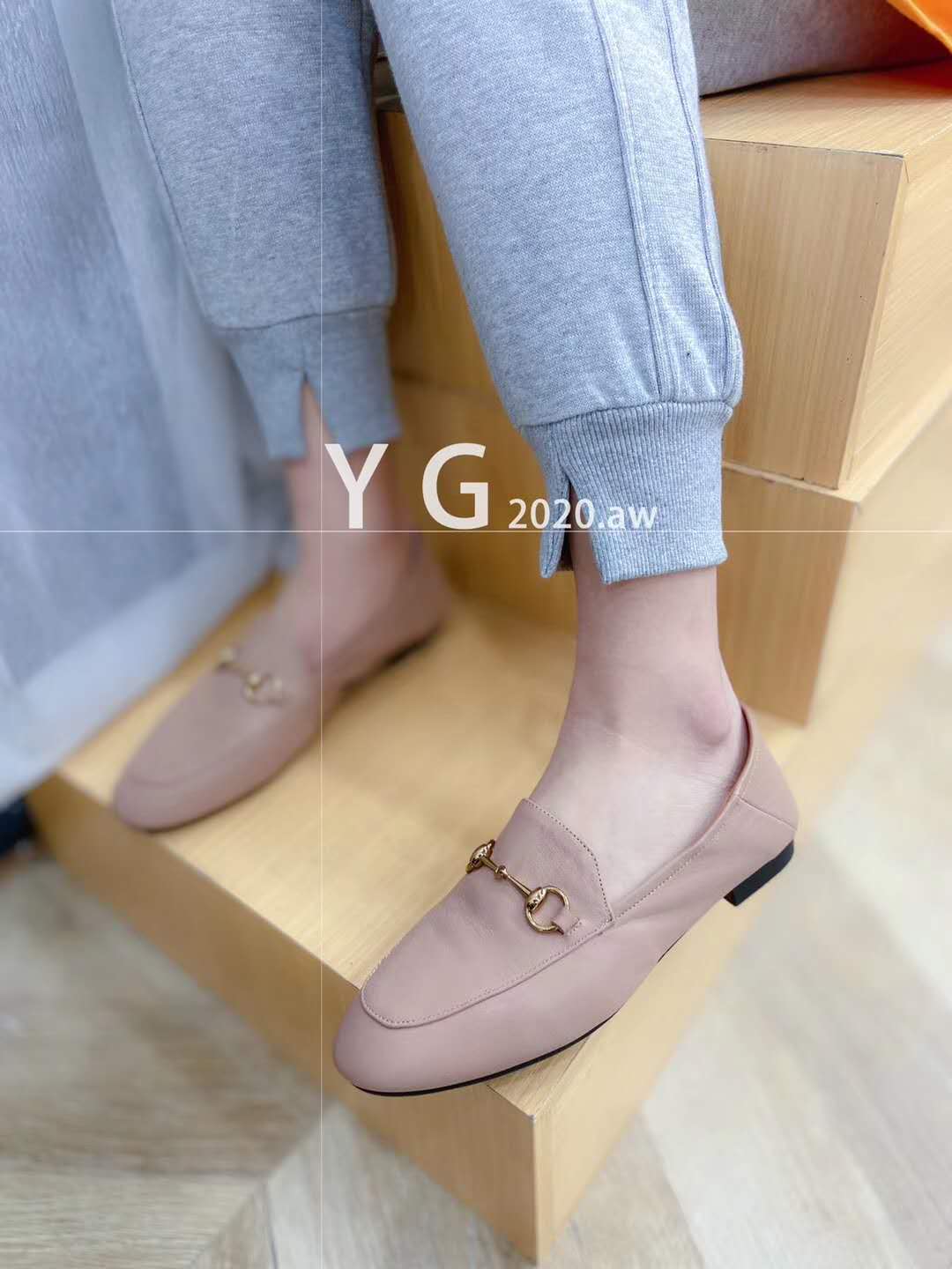 20-888 European Products 2020 New Guangzhou Women's Leather Small Shoes
