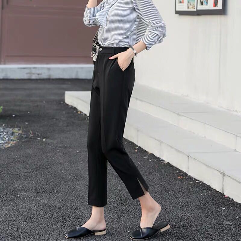 The loose nine-inch Halon radish cigarette tube is slimming and casual