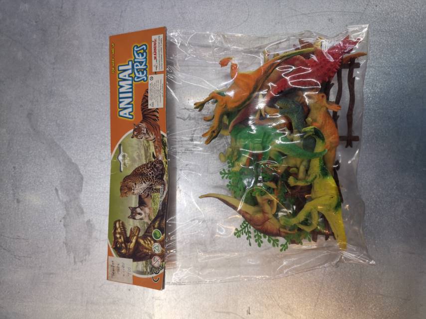 静态各种小恐龙模型带植物仿真玩具塑料材质款式多样