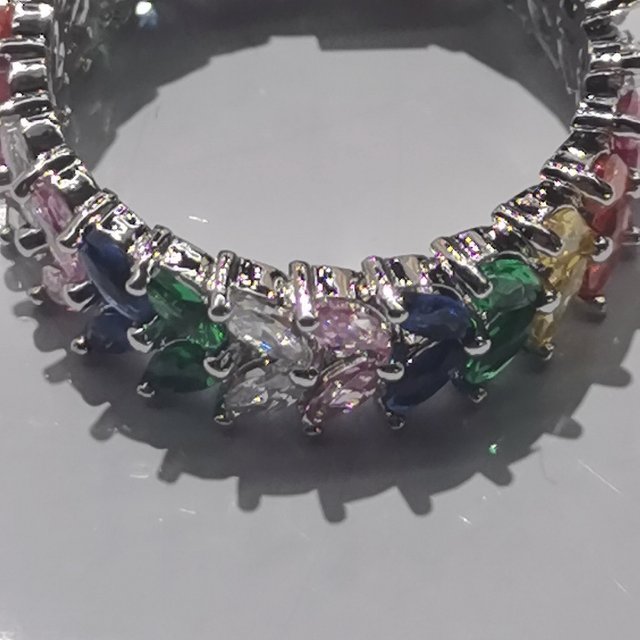 European and American style rings, fashionable titanium steel diamond rings, high-end stainless steel rings details Picture
